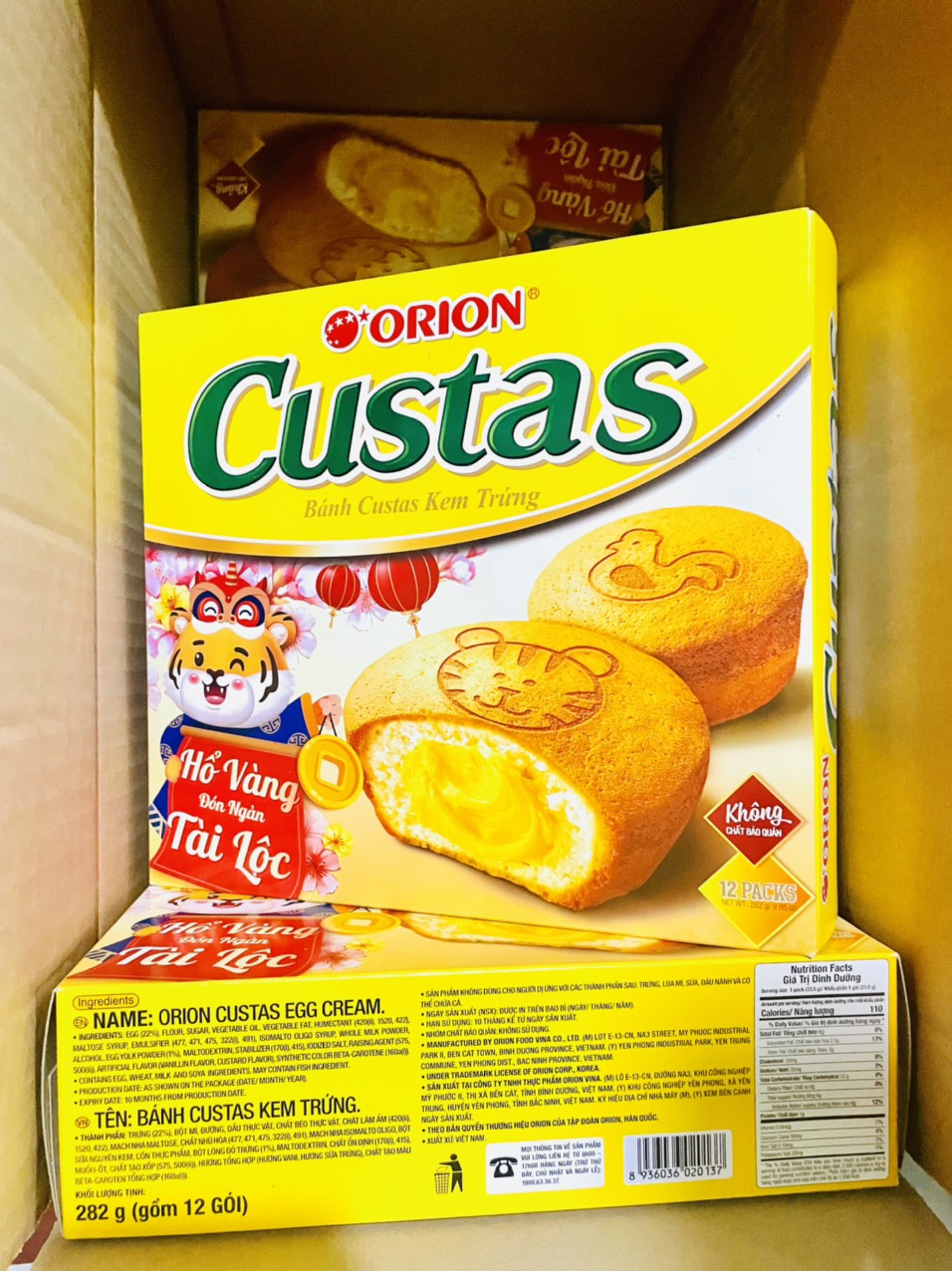Bánh kem trứng Custas Hổ Tài Lộc  hộp 282g (12 cái)