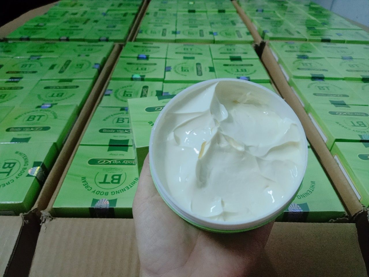 combo kem body +kích trắng
