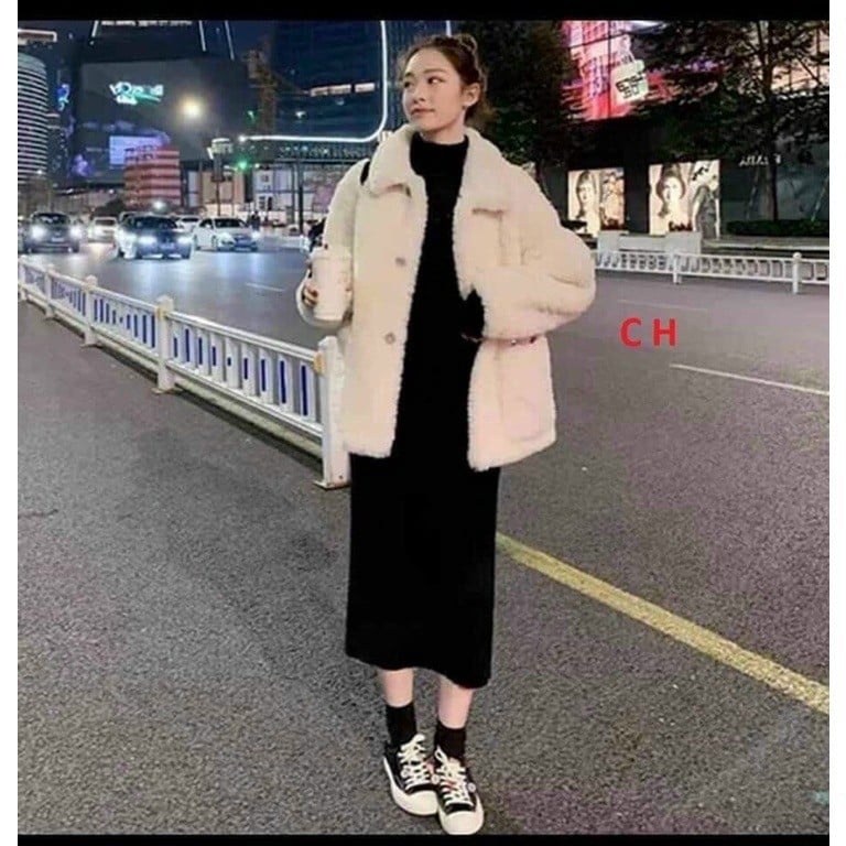 Váy len tăm cổ ba phân