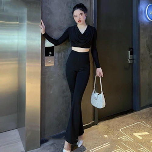 Quần loe nâng mông cạp cao chất umi co dãn.