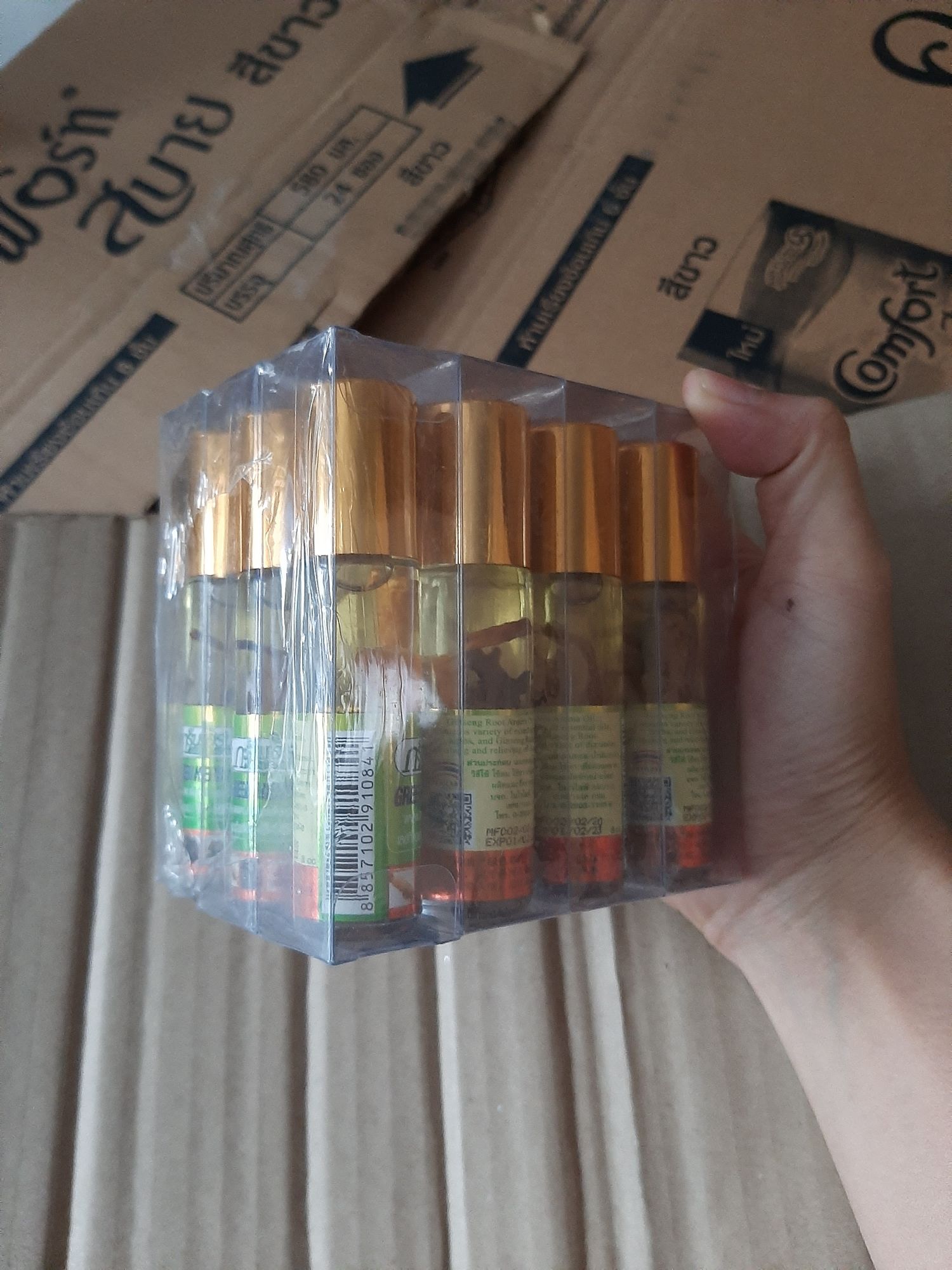 Dầu lăn thảo dược nhân sâm nội địa thái lan