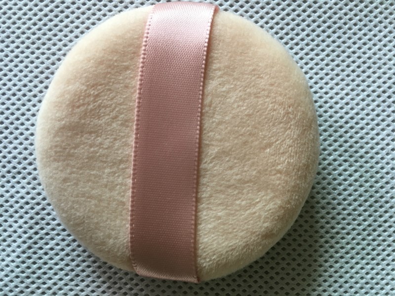 Bông phấn caiqian bông siêu mịn, tạo lớp makeup căng mịn, đều màu và bền lâu, sử dụng với các kem, phấn trang điểm
