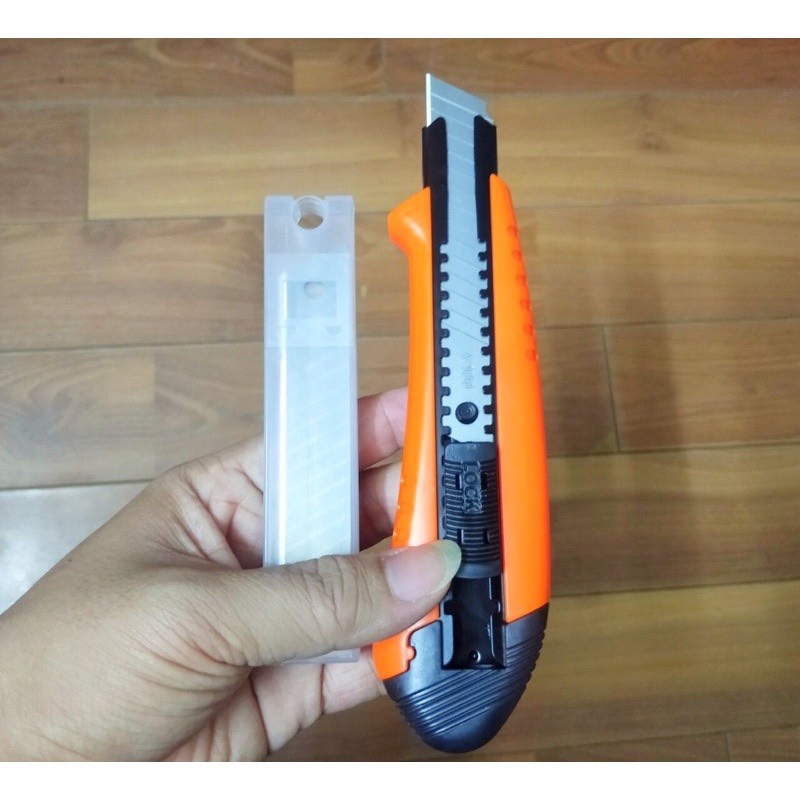 [HCM] Dao rọc giấy KAPUSI kèm hộp 5 lưỡi