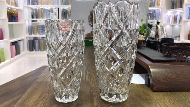 Lọ hoa thủy tinh tiệp cao cấp cao 25cm