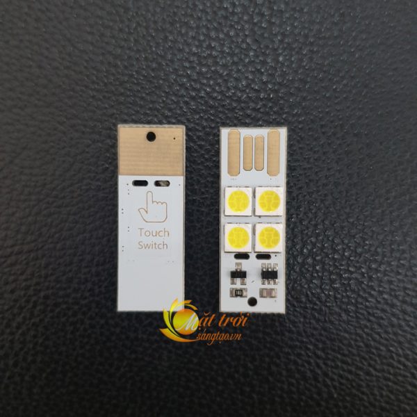 Đèn 4 LED siêu mỏng cảm ứng cắm cổng USB