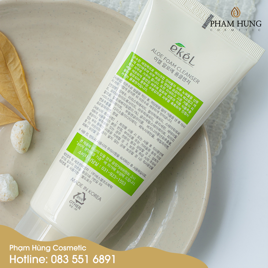[HCM]Sữa rửa mặt Nha đam Ekel - Ekel Aloe Foam Cleanser 100ml