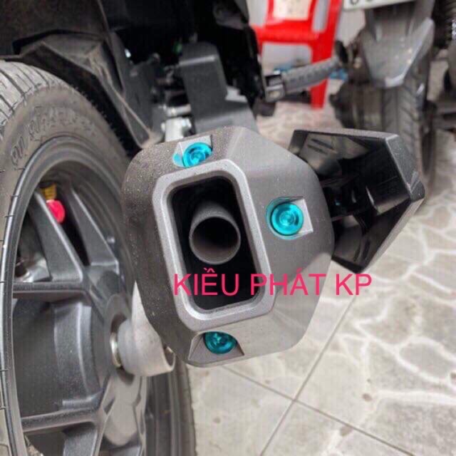 Ốc gr5 3 con chụp đít pô. Ốp pô Vario
