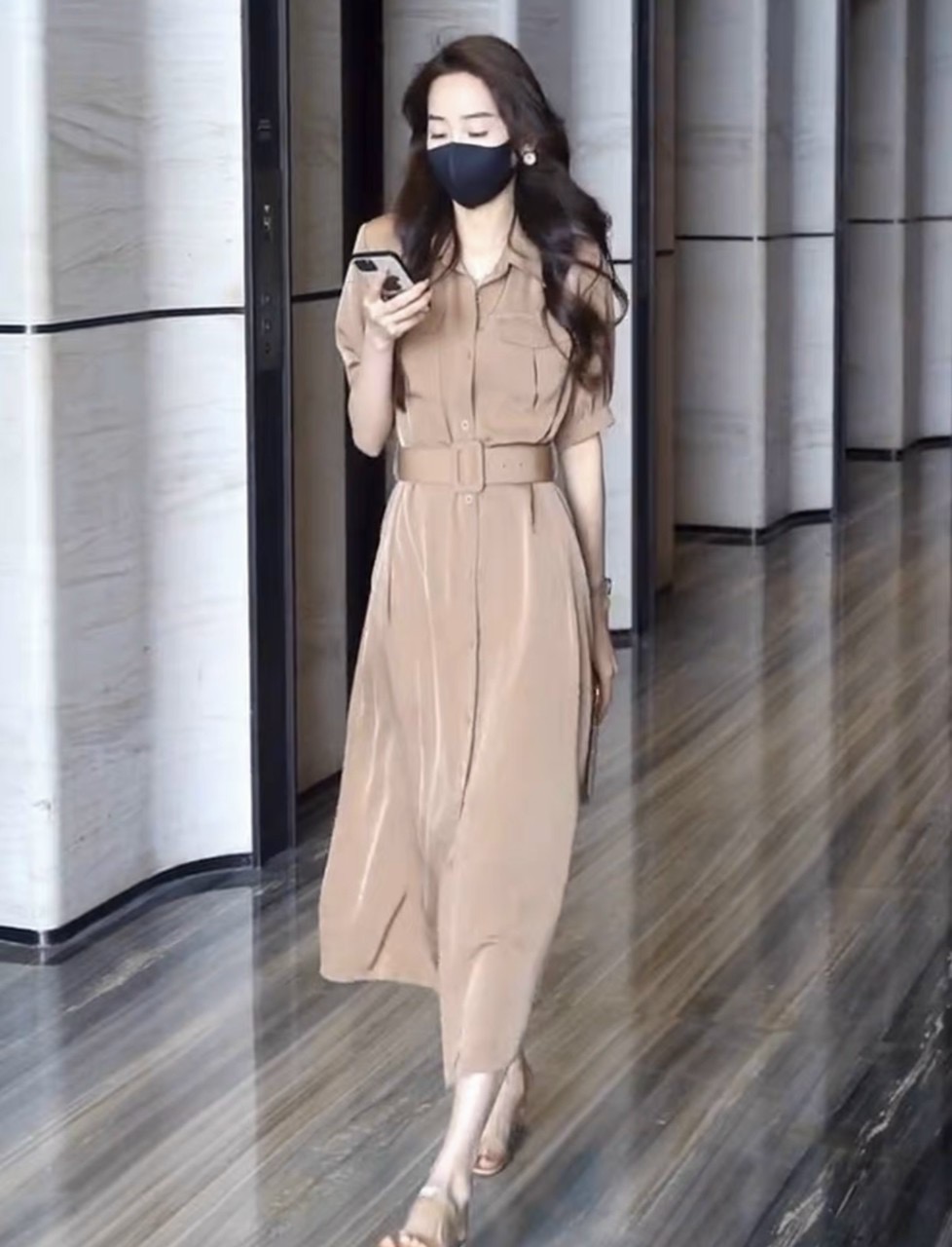 Đầm kem túi hộp kèm belt