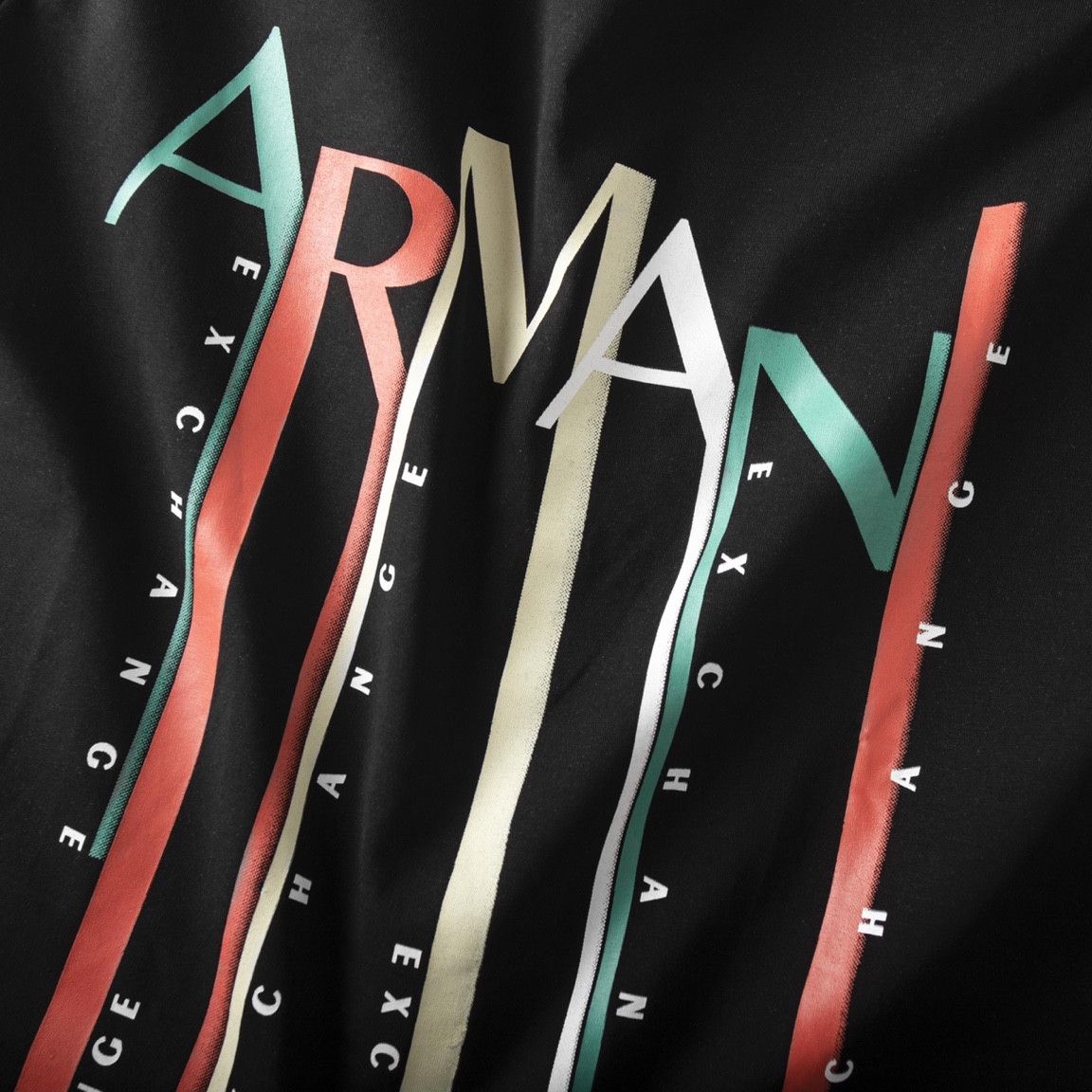 Áo thun nam ARMANI hình in độc đáo