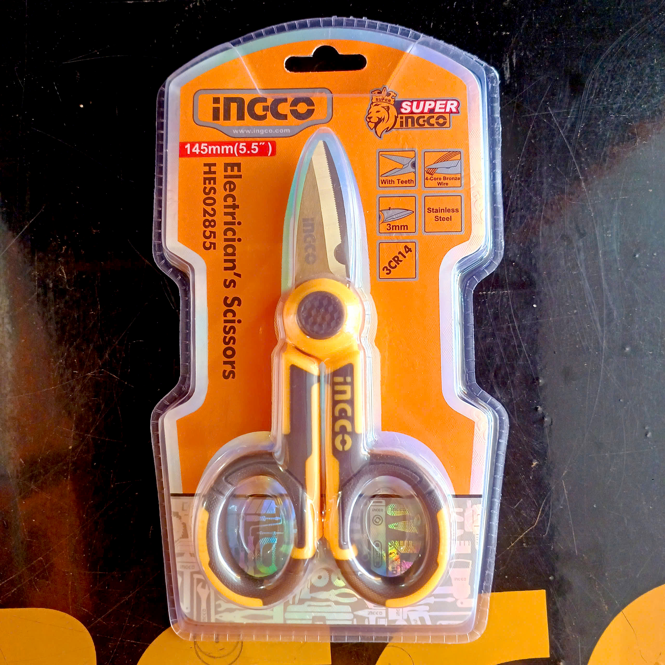 Kéo cắt đa năng INGCO HES02855 145mm (dùng cắt dây điện mềm)