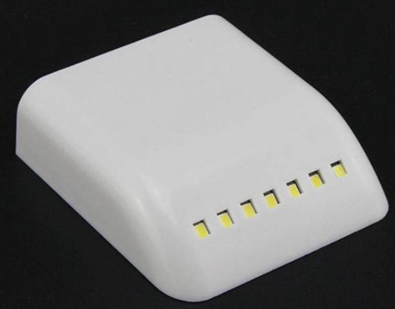 Bảng giá Đèn led tủ cảm biến hồng ngoại