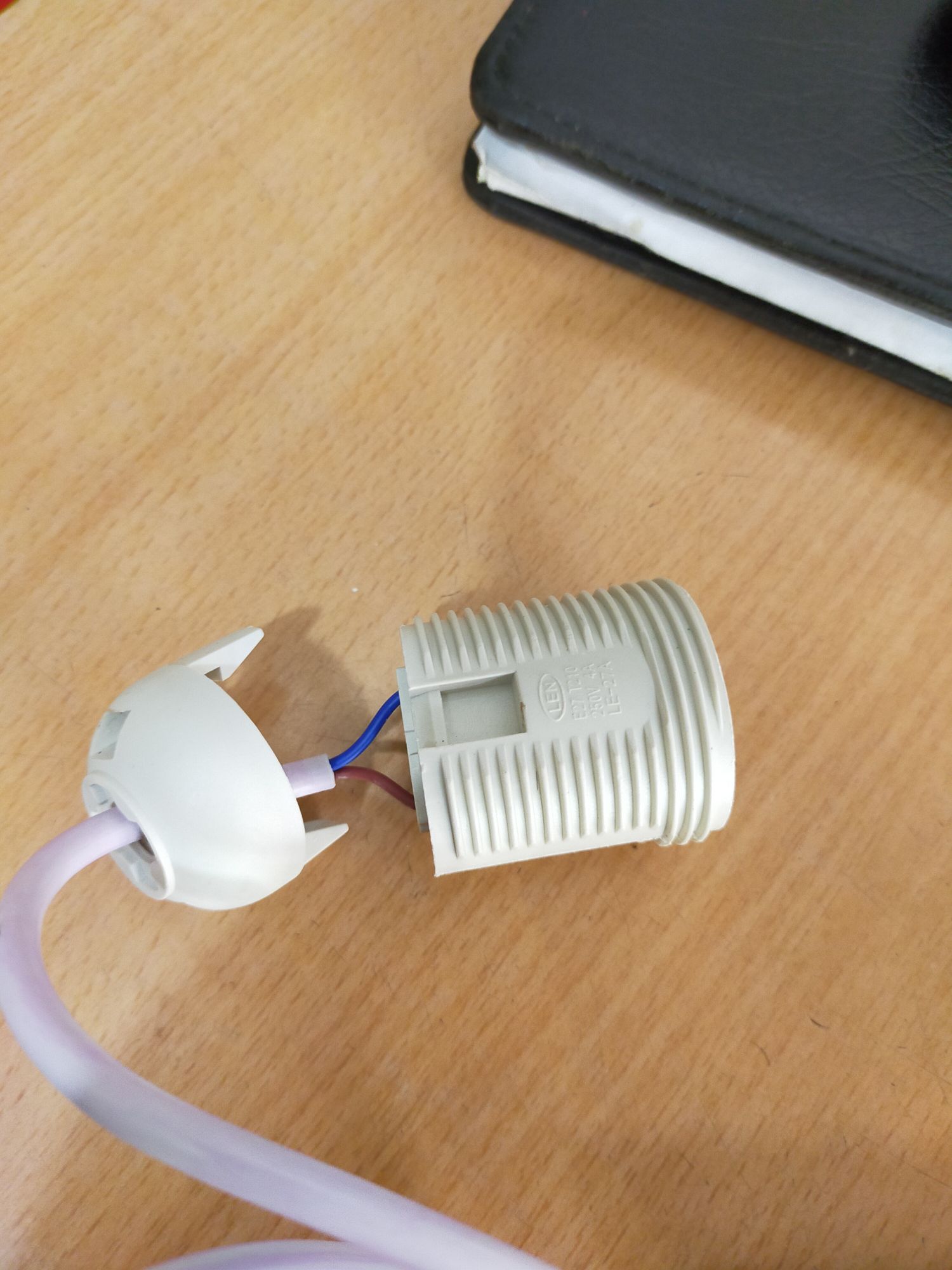 Bộ đui dây đế thả trần e27