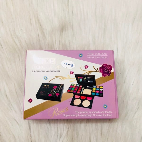 Bộ Kit Trang Điểm ADS 6568 cao cấp