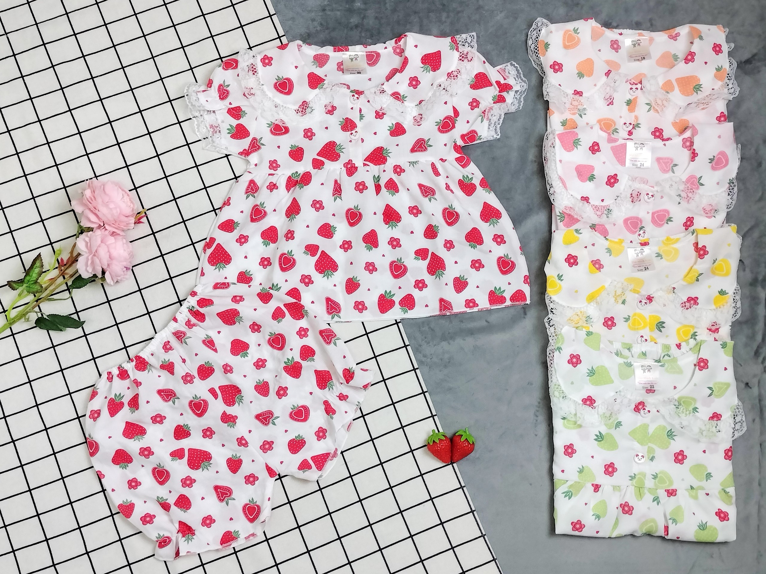Bộ Tơ Xốp Tay Phồng Bé (14-18kg) (Giao màu ngẫu nhiên)