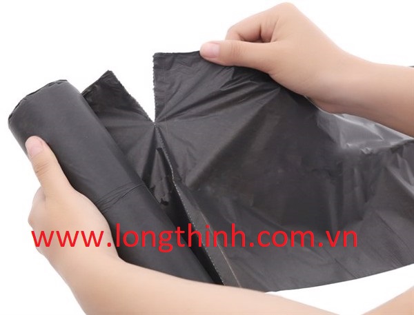 Black bin bag 78cm x 92 cm