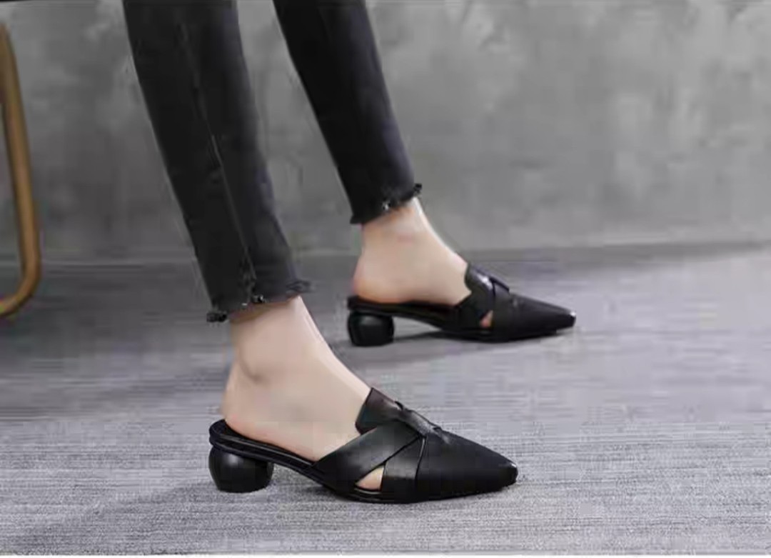 Giày bít mũi gót vuông da lì cao cấp - giày cao gót 5p