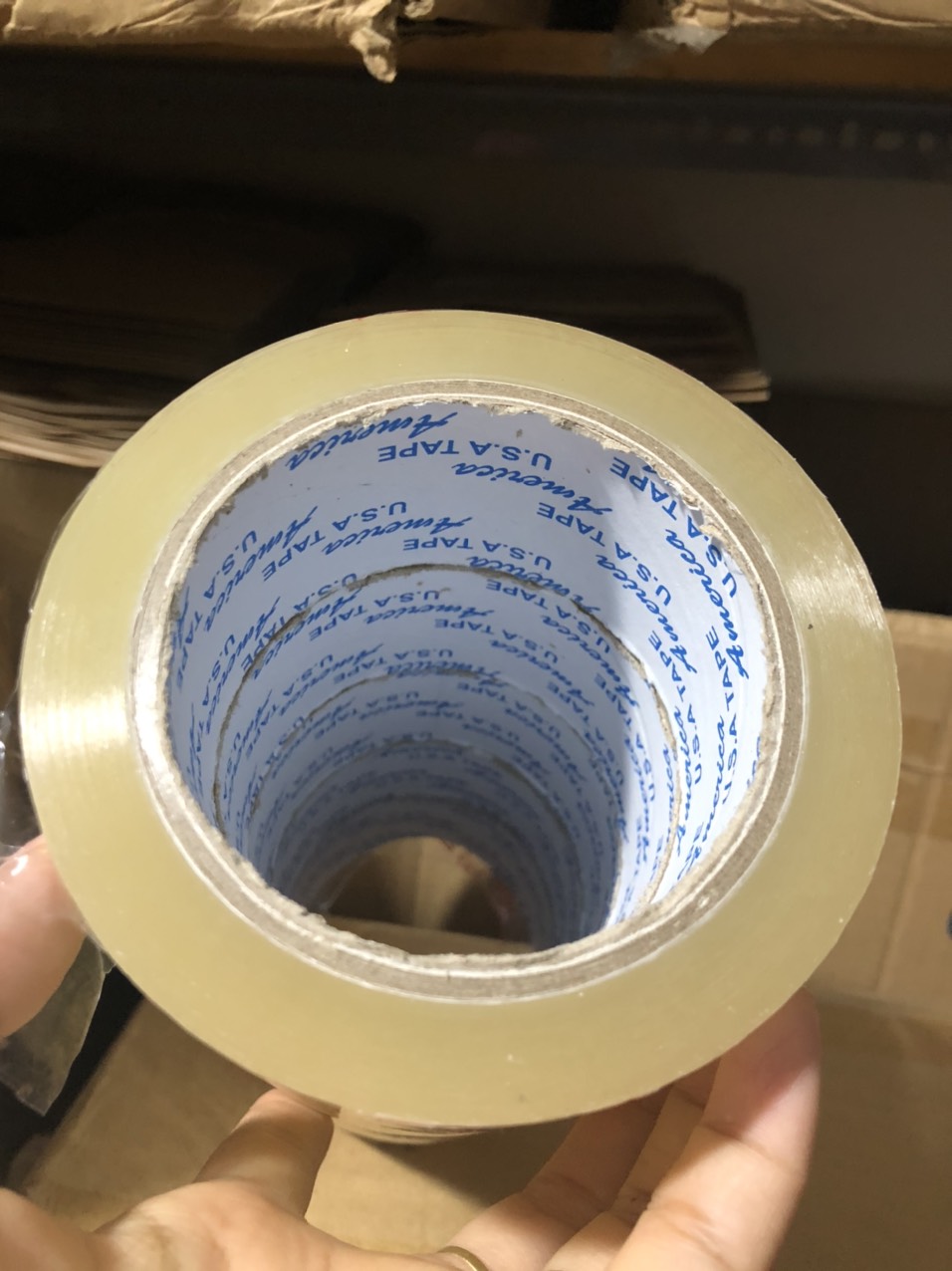 [HCM]1 cuộn băng keo dán thùng trong/đục 200gr(100yard)