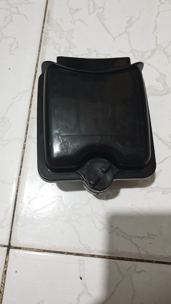 ( HỘP) LỌC GIÓ ( POE) MÁY CẮT CỎ 2 THÌ 330/430