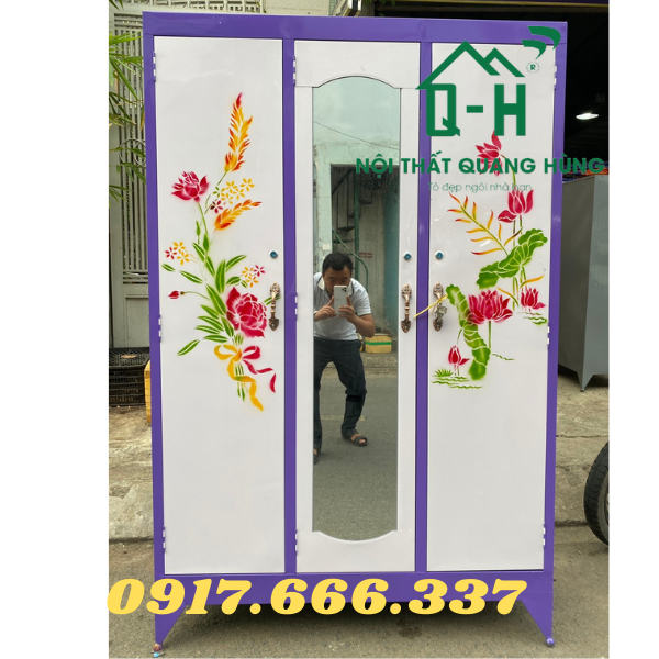 Tủ sắt 3 cánh đựng quần áo màu tím giá rẻ - hình ảnh thực tế