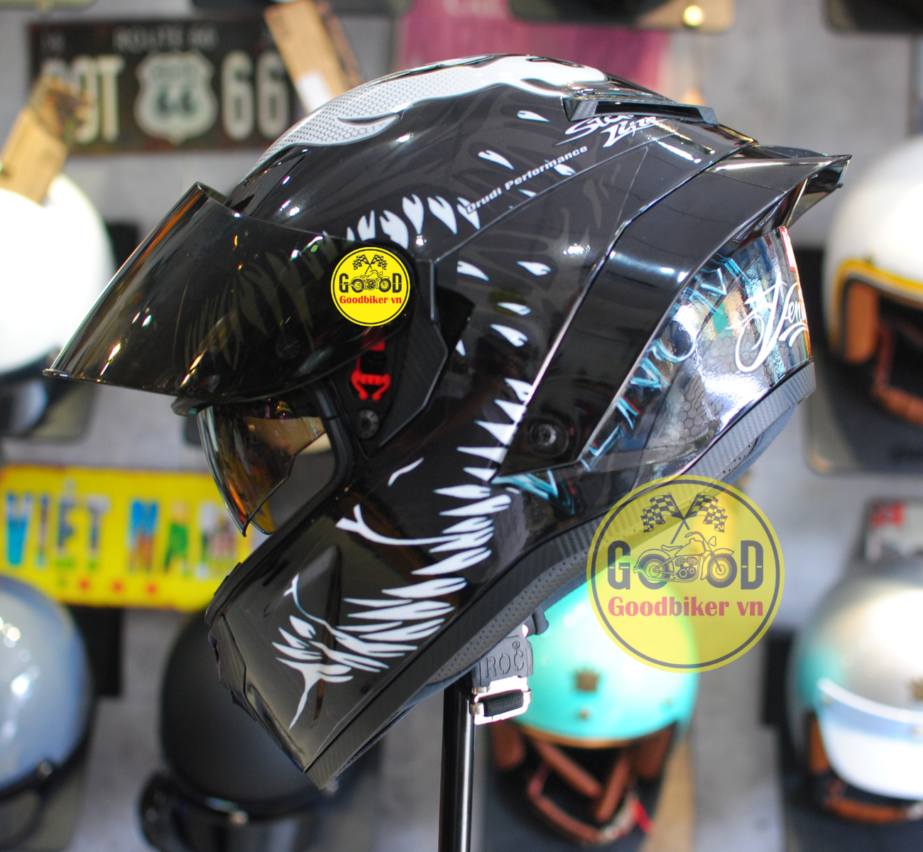 Mũ bảo hiểm Fullface 2 KÍNH ROC 03 tem Venom