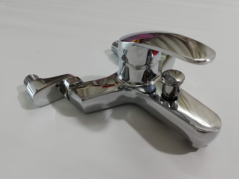 củ sen tắm nóng lạnh giá rẻ