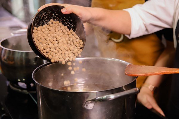 2KG TRÂN CHÂU ĐEN GIA UY