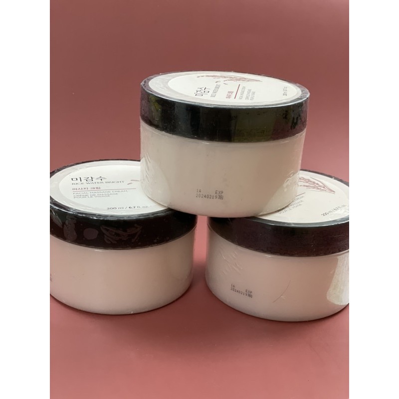 Kem Massage mặt Water Bright Massage Cream 200ml.