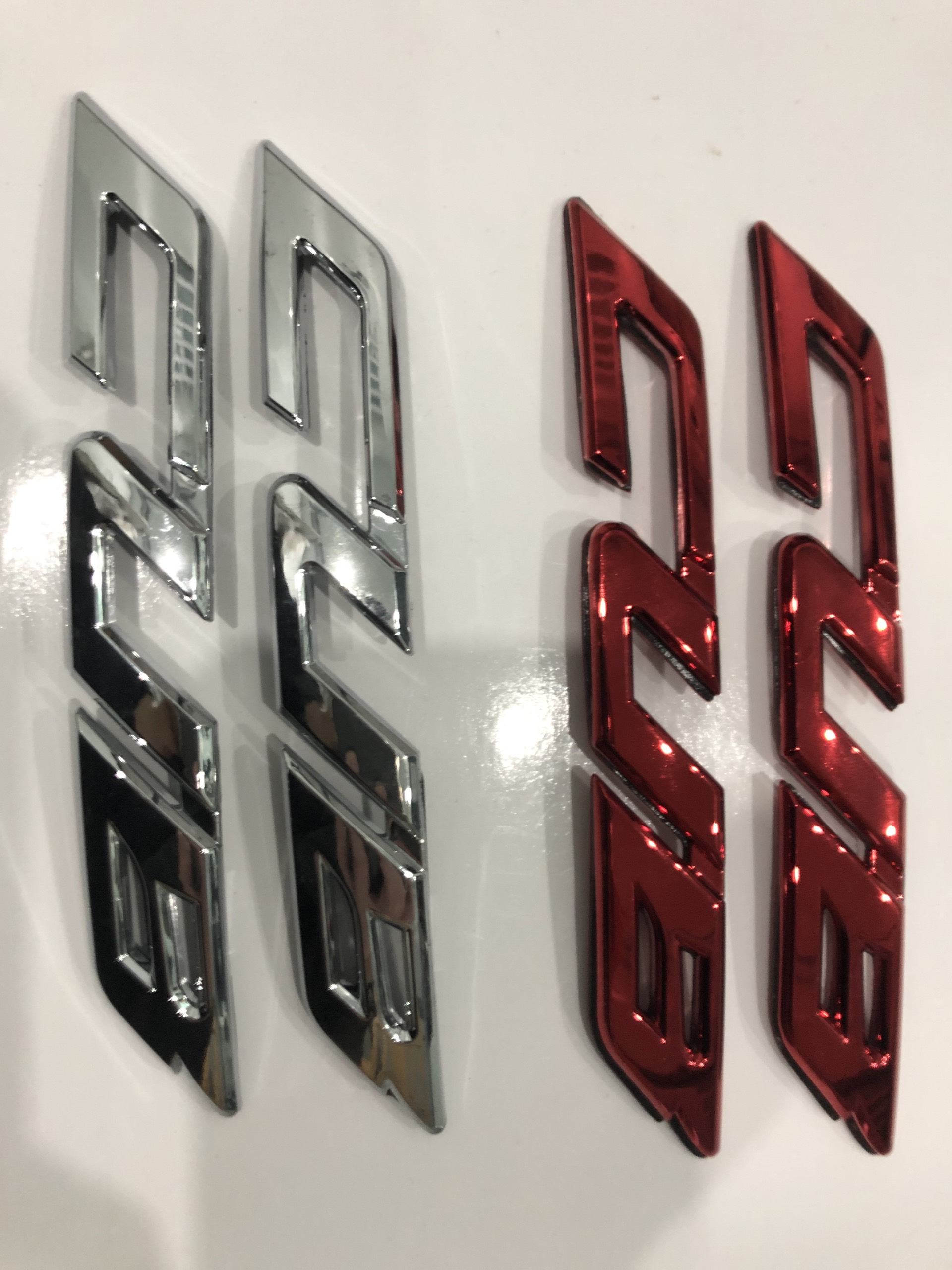 TEM LOGO CHỮ NỔI CUB