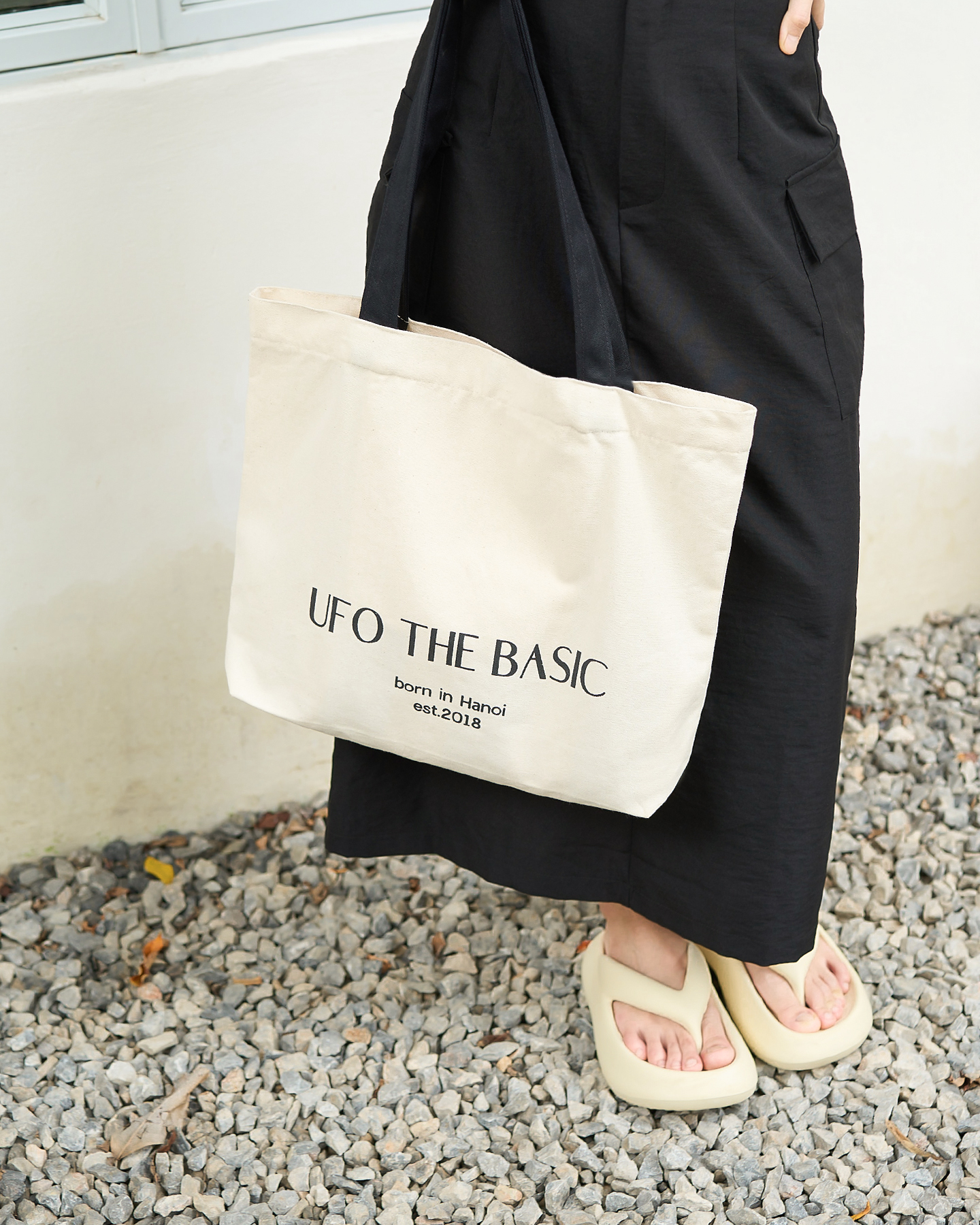 [Nhập LAZLOOK99 GIẢM 100K/500K] Túi Big Tote vải bố dày dặn size lớn - by ufo.thebasic