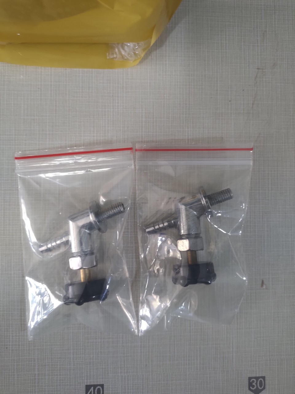 van bình nước dành cho bàn ủi hơi bình treo