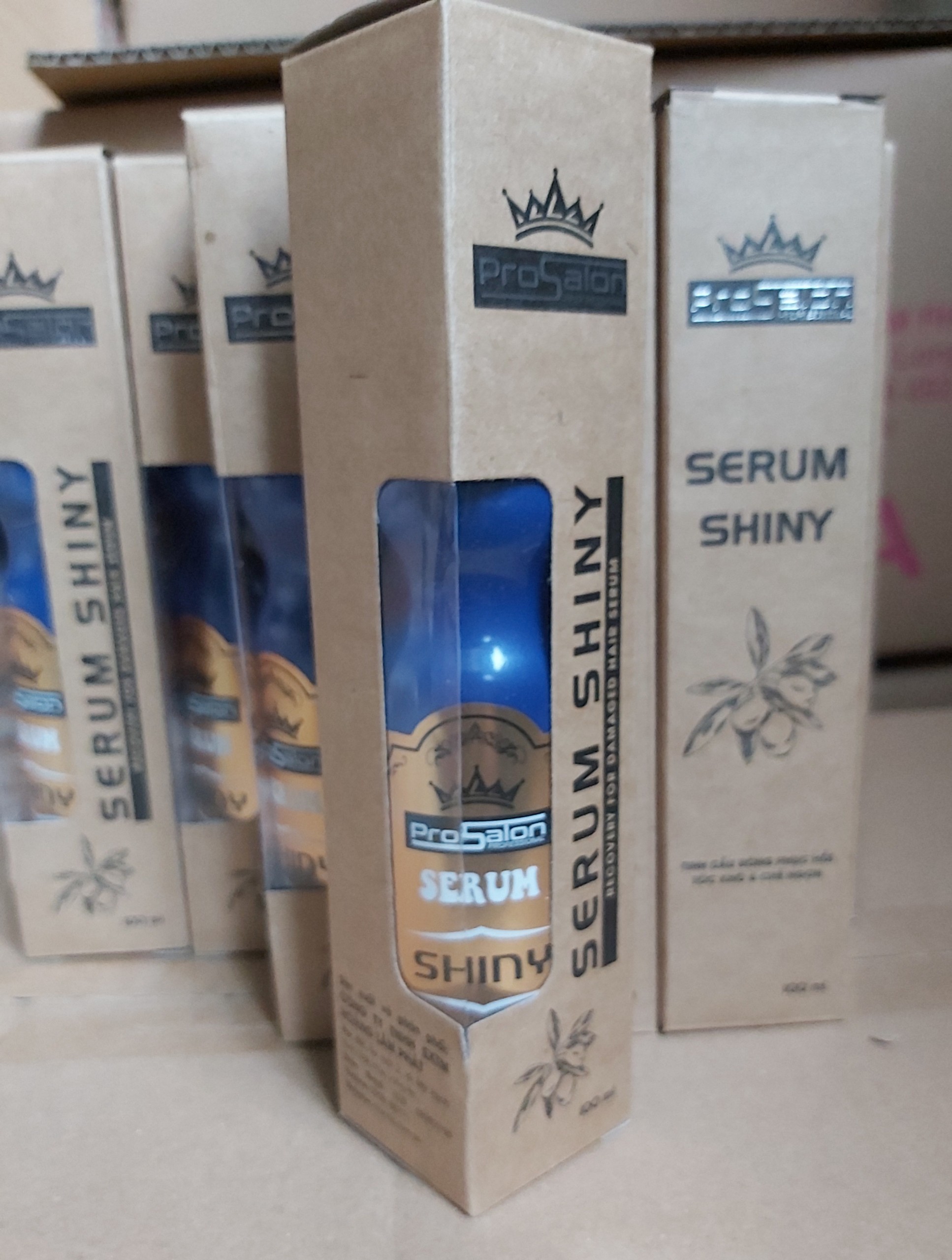 Tinh dầu bóng (Serum) phục hồi tóc khô và chẻ ngọn