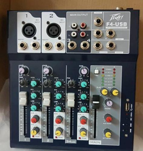Bộ trộn âm thanh Mixer F4-USB