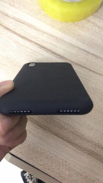 Ốp dẻo đen Vsmart Bee 3