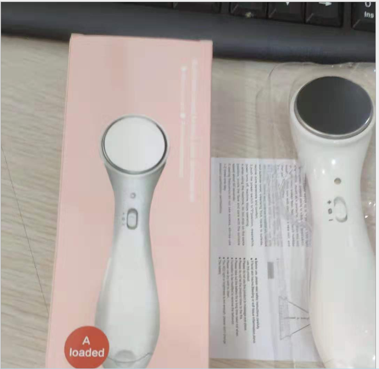 Máy massage mặt bằng ion cho 1 làn da khỏe đẹp