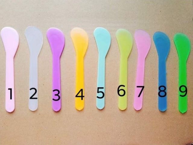 Combo 100 muỗng múc kem (đủ màu)