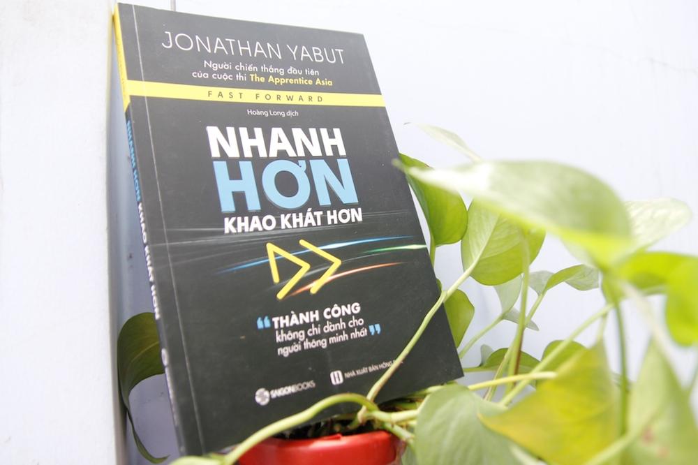 Nhanh hơn, khao khát hơn - Tác giả: Jonathan Yabut