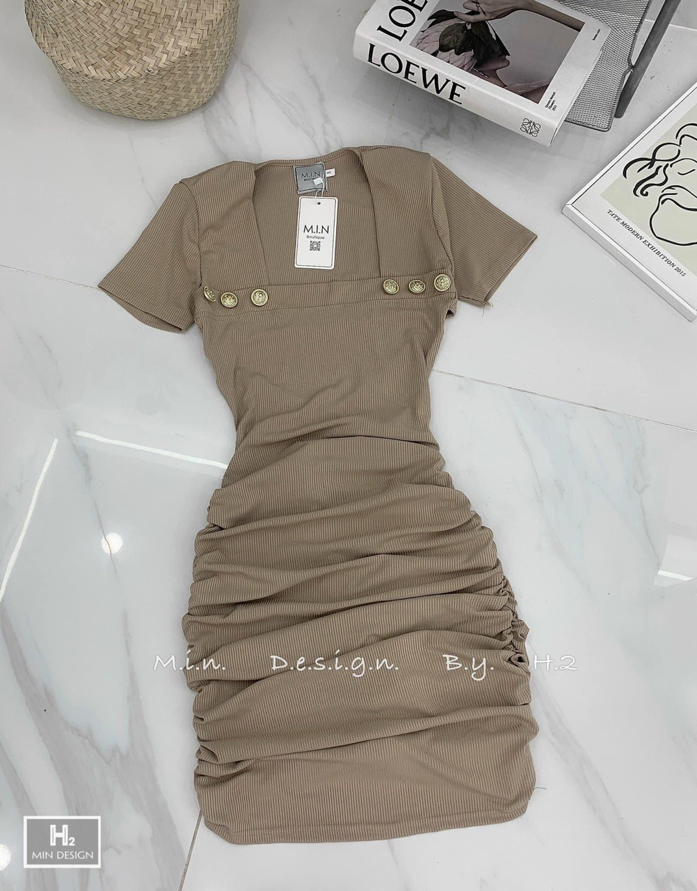 Váy body nữ cổ vuông nhún sườn, đầm ôm cộc tay đan chéo lưng