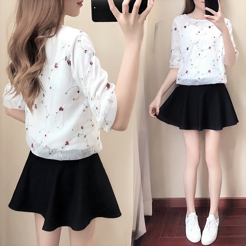 Áo Ren 2 Lớp Thêu Hoa - New Thoi Trang