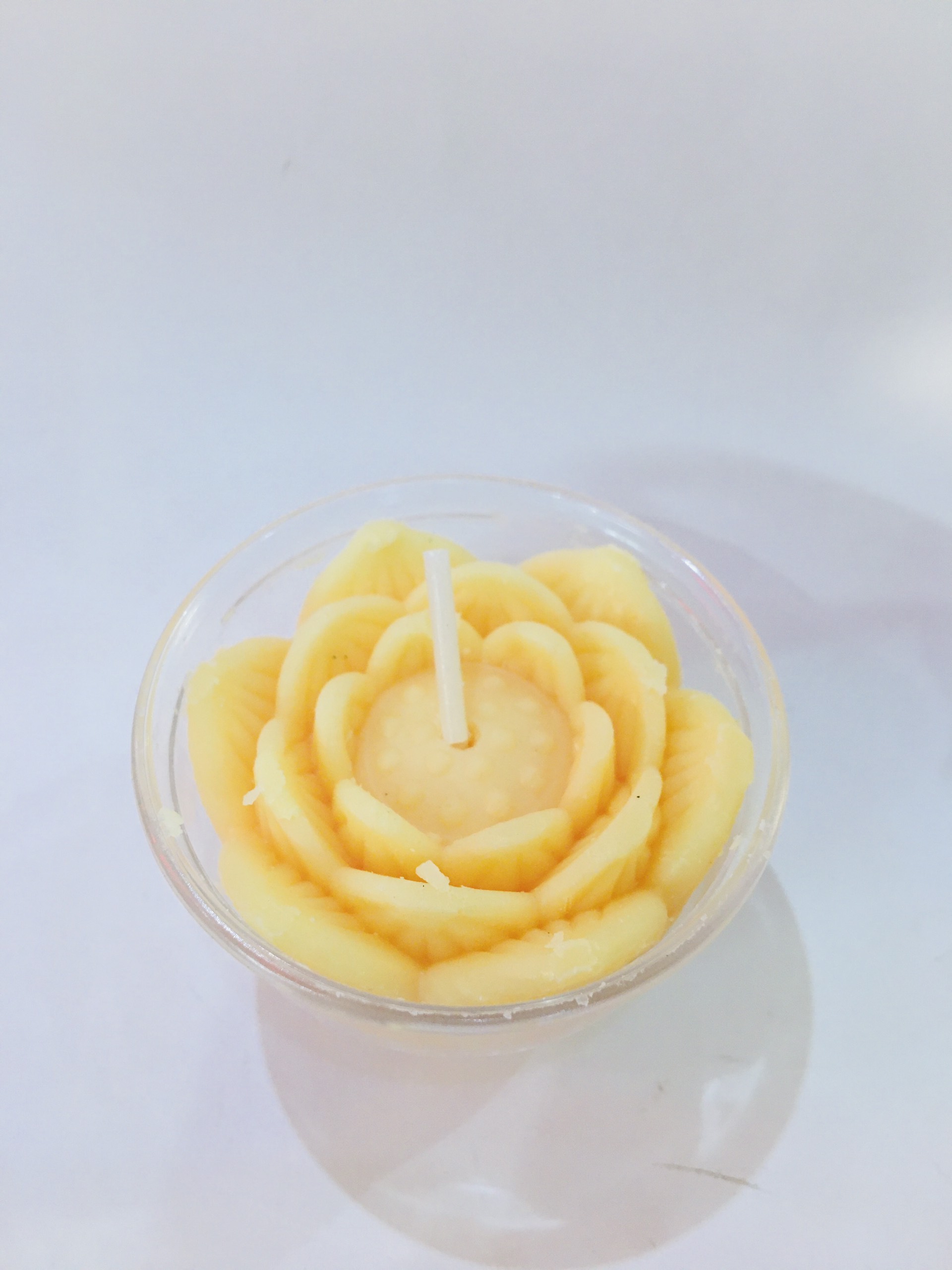 Nến tealight sen ( 1 hộp 10 viên ) - Văn phòng phẩm Nhơn Phát