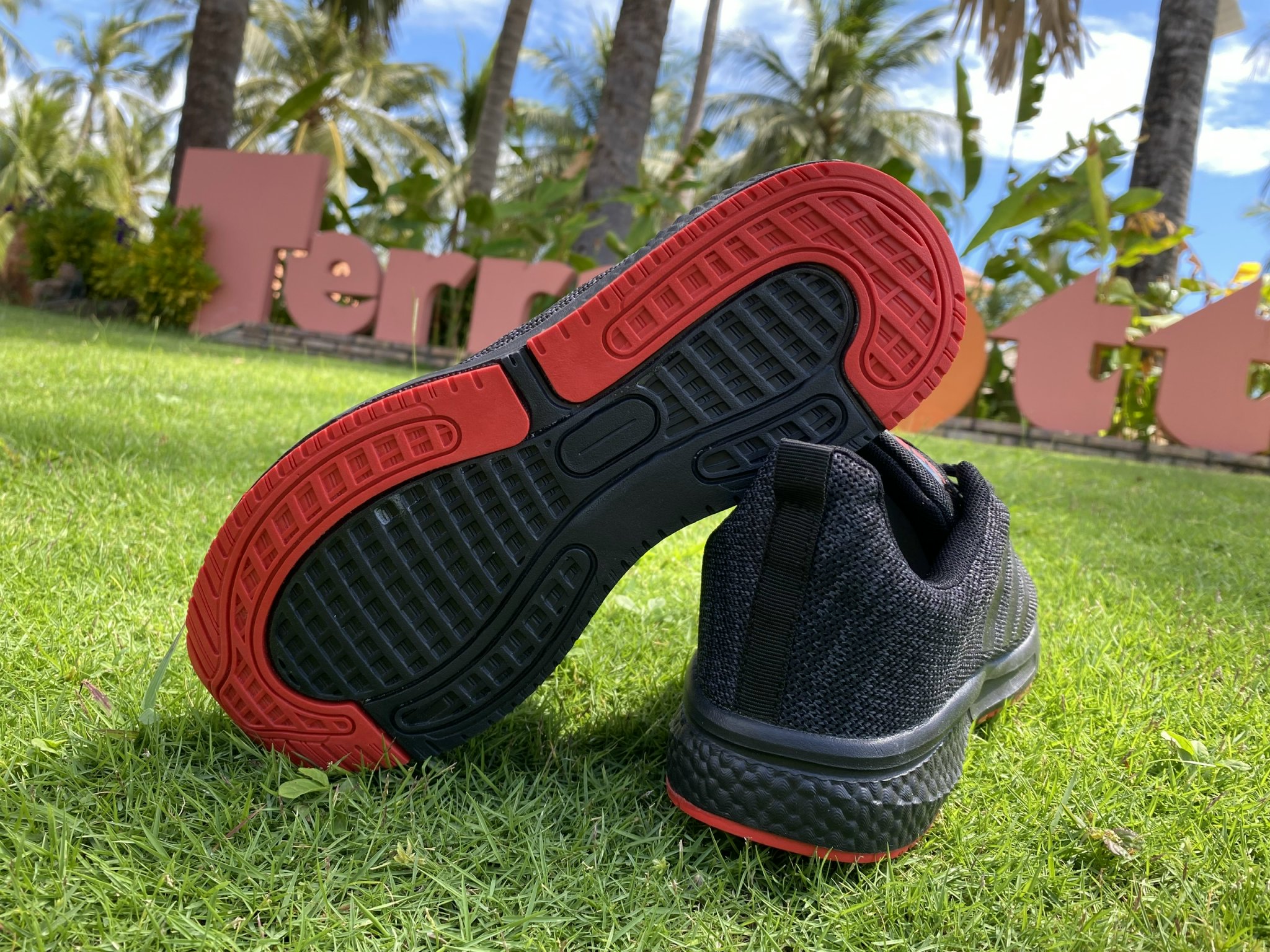 Giày thể thao adidas 08VN