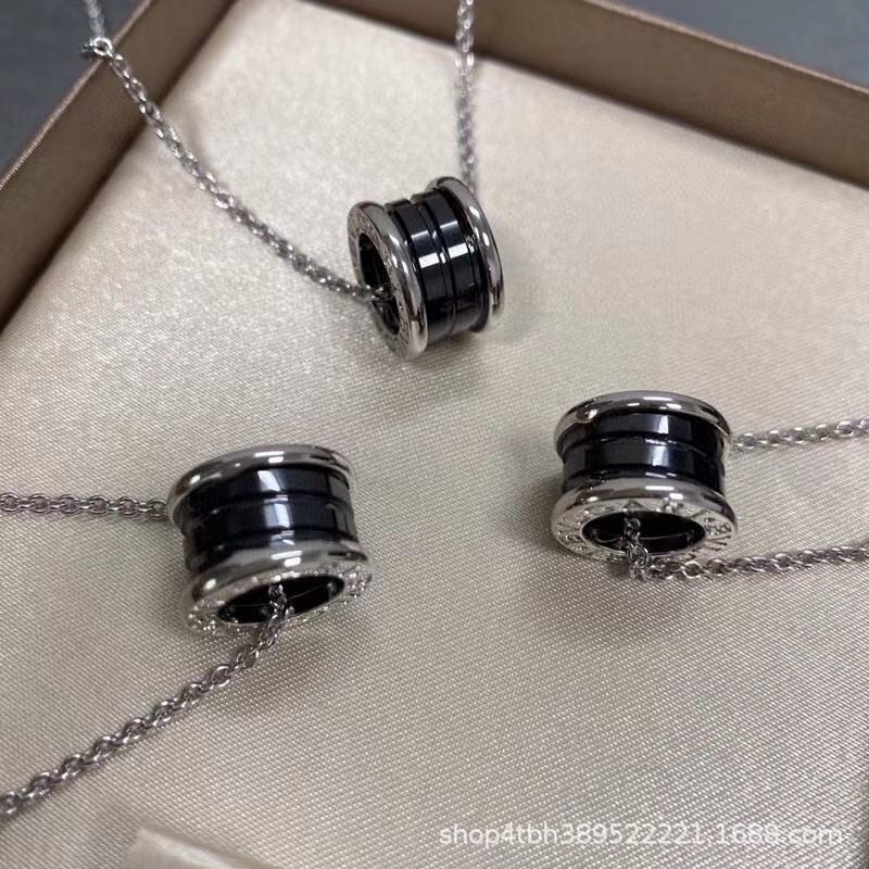 Top Version Tiffffanyy Bvlgari ˉ Graff Messika S925 Sterling silver High  Quality black ceramic necklace S925 charity spring pendant chain of  clavicle High Version 