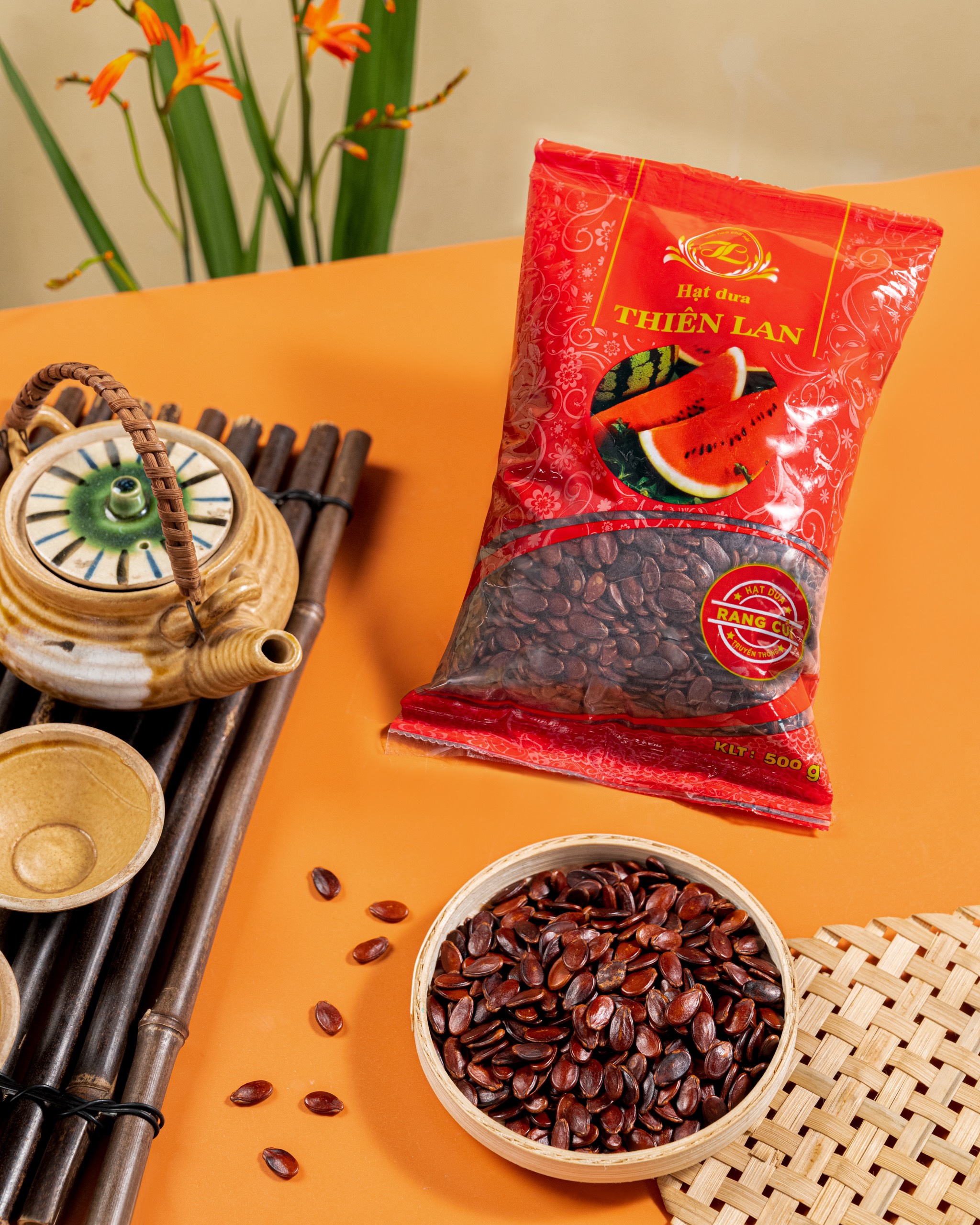 Hạt dưa sạch Thiên Lan vị mộc rang củi (500g)