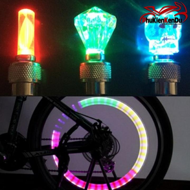 [HCM]ĐÈN LED GẮN VAN XE MỘT CẶP