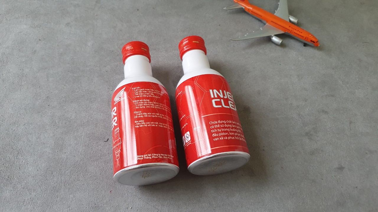 [HCM]CHAI DUNG DỊCH VỆ SINH ĐỌNG CƠ XE MÁY
