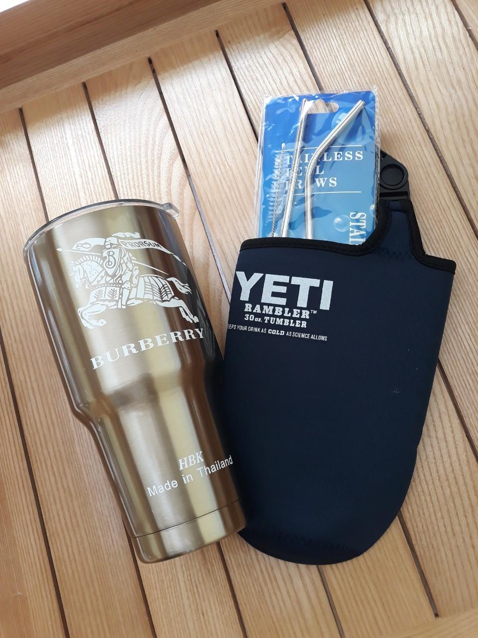 Ly Giữ Nhiệt Logo BurBery  900ml Thái Lan