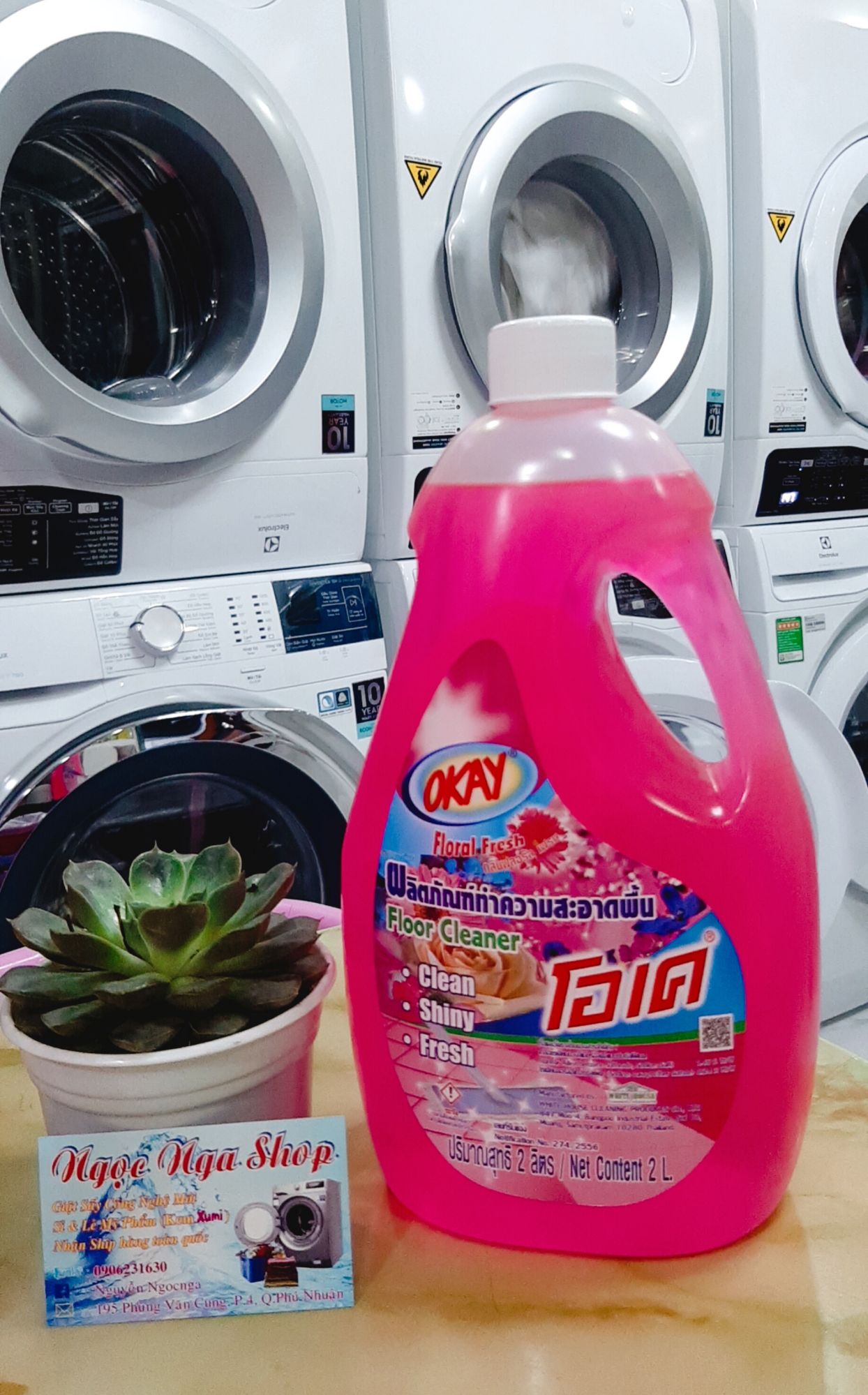 NƯỚC LAU SÀN OKAY THÁILAN 2L GIÁ 95K