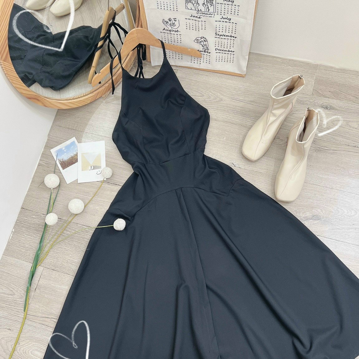 Đầm dự tiệc cổ yếm dáng dài Clay Dress