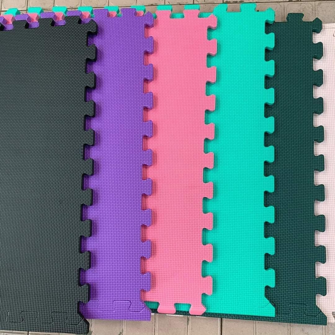 Set 9 Tấm Thảm Xốp Lót 60x60 dày 1cm ( đủ viền )