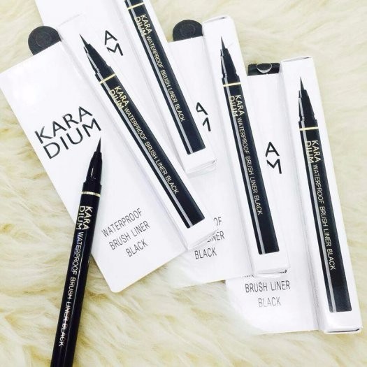 BÚT DẠ KẺ MẮT NƯỚC KARADIUM WATERPROOF BRUSH LINER BLACK