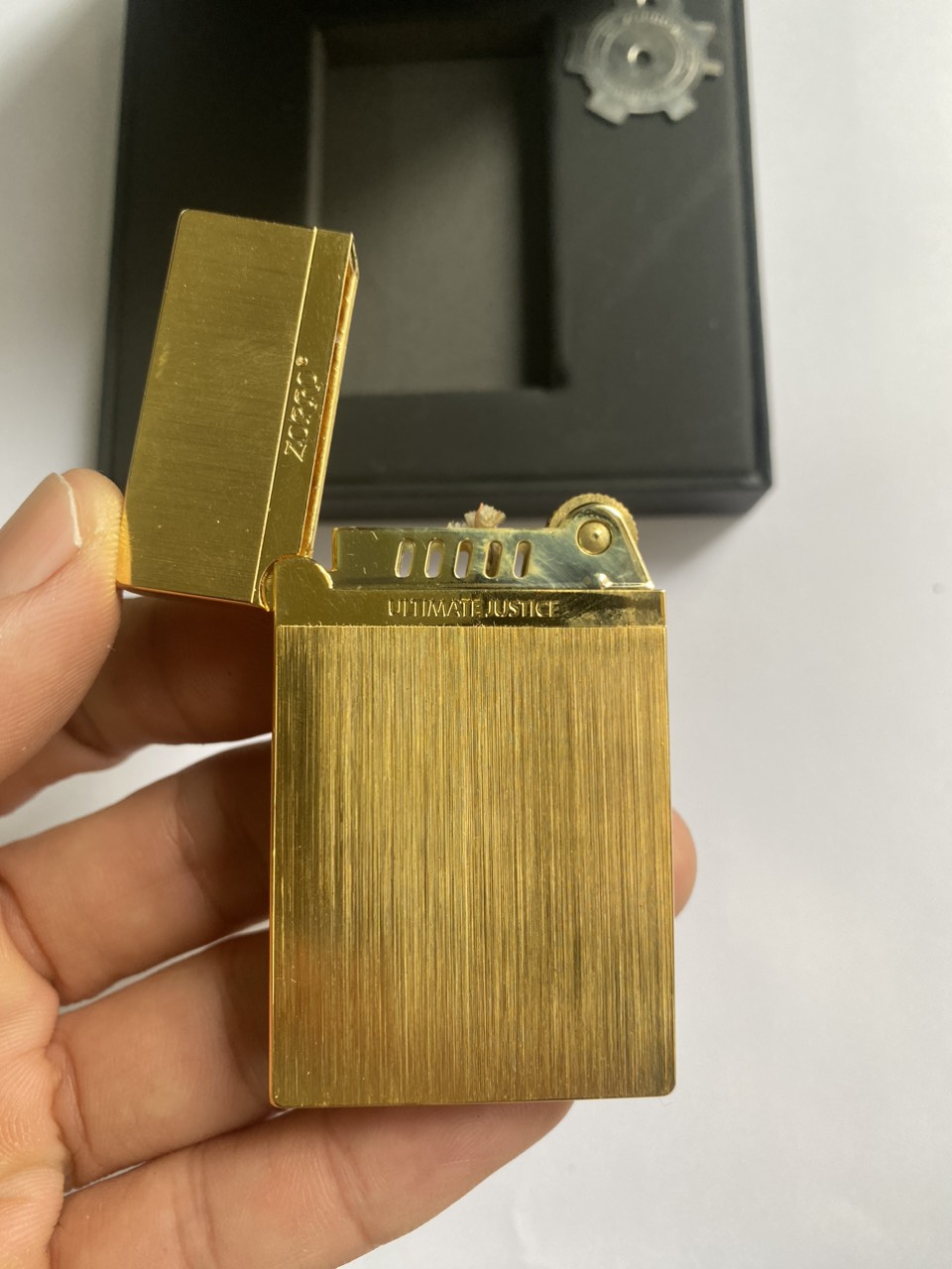 QUẸT  ZORRO Z643 CAO CẤP FULL BOX